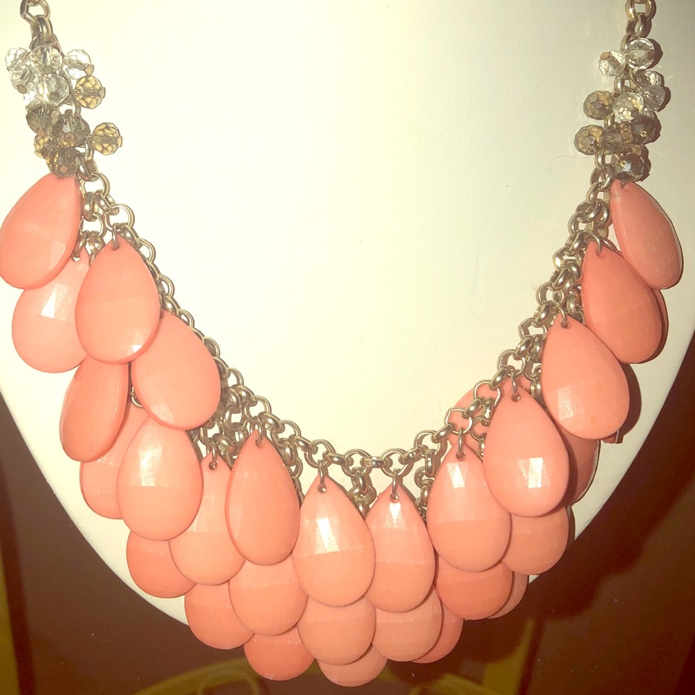 Coral exaggerated tear dropped necklace